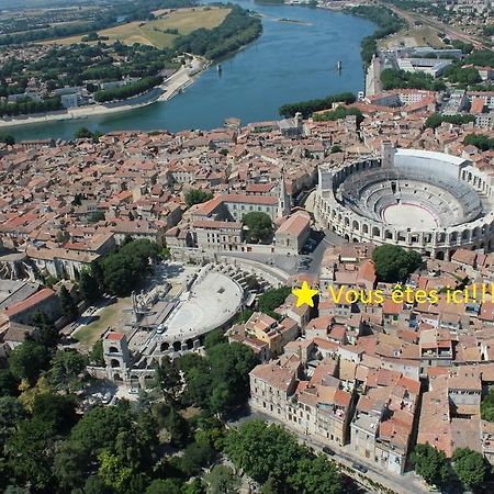 Le Nid Des Arenes Apartamento Arles Quarto foto